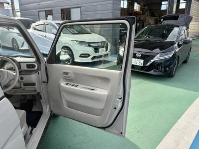 �A���g���p���@�V�����Îԁ@�ʐ����Ȃ�4WD�CVT�Ʊ����STOP�ɴ�����ނŔR���WLTC24.6km/L������́�ڰ�ް��ڰ���߰ā��ޯ��Ű��F���˰�������ذ&�߯�����������Ĵ��݁�˰���t�d���i�[�Ӻ��ޱ�װ��LEDͯ��ײā���ײ�޼���׽��ESP������h�~��CD���߂Ȃǂ��t���Ă��܂�!