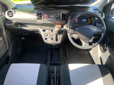 �v���I�v���X�@�V�����Îԁ@2��ڲ���̽��ٔš������80kg�̌y�ʉ��CVT���ς�4WD�̔R���JC08Ӱ��32.2�q/L�I�������e�́����������޼���Ұ������ڽ��VSC������h�~����ܲ�߰��CD���߂Ȃǡ