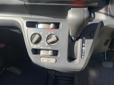 �v���I�v���X�@�V�����Îԁ@2��ڲ���̽��ٔš������80kg�̌y�ʉ��CVT���ς�4WD�̔R���JC08Ӱ��32.2�q/L�I�������e�́����������޼���Ұ������ڽ��VSC������h�~����ܲ�߰��CD���߂Ȃǡ