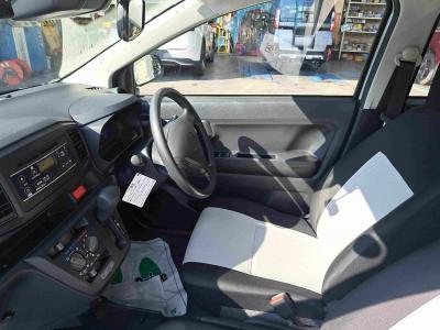 �v���I�v���X�@�V�����Îԁ@2��ڲ���̽��ٔš�����ő�80kg�y�ʉ�����4WD�̔R���JC08Ӱ��32.2�q/L�I�ϰı��ćV���̗p�������s�ґΉ�ڰ�ް��ڰ����딭�i�h�~�����ʲ�ްс��O�㺰Ű�ݻ����t��������������޼���Ұ������ڽ��VSC������h�~����ܲ�߰�ق���߼�݂́�CD���߂Ȃǂ𑕔�!