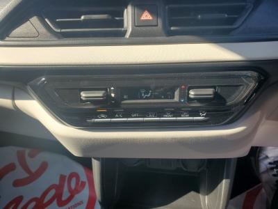 �X�C�t�g�@�V�����Îԁ@R5�N12������������ݼޡRJC����޻޲԰2025��ܡCVT�ŔR���WLTC23.4km/L��������e�́��ޭ�پݻ��ڰ���߰ćU(ڰ�ް��ڰ��ڰ�ް�ٰ��C)��LEDͯ��ײā����AC��F���˰����16�����Ё���ݶ��t�d�i�ޱ�װ�����ذ&�߯��������Ȃǂ��t���Ă��܂�!