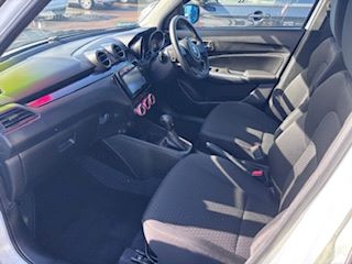 XCtg@VÎԁ@dʂ100kgyʉޭټުĴݼ݂𓋍ڂ4WDłR22.8km/Lɡ́ذ&߯āACļ˰ΰ޺۰فESPh~di[Ӻޱװײ޼׽ق߼݂́ذ1TV16ЁETCȂǂtĂ܂B