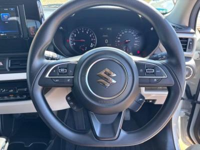 �X�C�t�g�@�V�����Îԁ@R5�N12������������ݼޡRJC����޻޲԰2025��ܡCVT�ŔR���WLTC23.4km/L��������e�́��ޭ�پݻ��ڰ���߰ćU(ڰ�ް��ڰ��ڰ�ް�ٰ��C)��LEDͯ��ײā����AC��F���˰������ݶ��t�d�i�ޱ�װ�����ذ&�߯��������ق���߼�݂́���ذ���&�ޯ���ׁ�ETC���t���Ă��܂�!