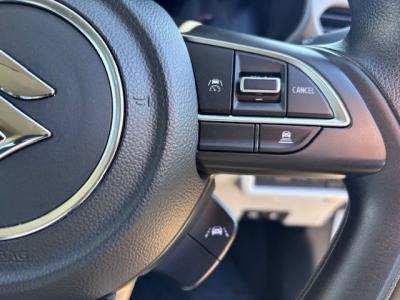 �X�C�t�g�@�V�����Îԁ@R5�N12������������ݼޡRJC����޻޲԰2025��ܡCVT�ŔR���WLTC23.4km/L��������e�́��ޭ�پݻ��ڰ���߰ćU(ڰ�ް��ڰ��ڰ�ް�ٰ��C)��LEDͯ��ײā����AC��F���˰������ݶ��t�d�i�ޱ�װ�����ذ&�߯��������ق���߼�݂́���ذ���&�ޯ���ׁ�ETC���t���Ă��܂�!