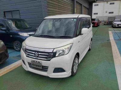 �\���I�@�V�����Îԁ@����100kg�y�ʉ���V�̗p��ϲ���ʲ��د�����قͱ����STOP�t�ޭ�ټު�Ĵݼ�݂�CVT�ŔR��27.8km/L�ʲ��د��MX�ʹ�۽��ق̊O�ςŁ�15�����Ё����AC����ܰ�ײ���ޱ�����ذ&�߯��������Ȃǂ̑���߼�݂́���޷���è��߰�(�ޭ�ٶ����ڰ�)����ذ���&�ޯ���ׂȂǂ𑕔��