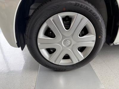 �X�y�[�V�A�@�V�����Îԁ@