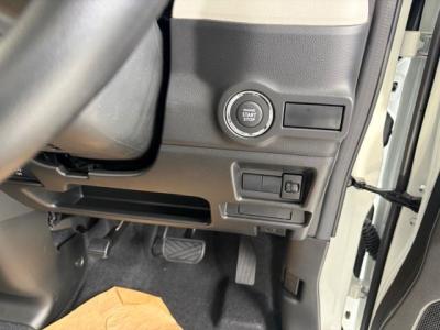 �X�y�[�V�A�@�V�����Îԁ@