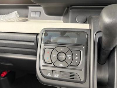 �X�y�[�V�A�@�V�����Îԁ@