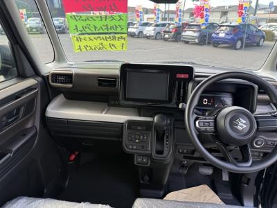 �X�y�[�V�A�@�V�����Îԁ@R5�N11������������ݼޡӰ�����s�\��ϲ���ʲ��د�ނŔR���WLTC22.4km/L��㋉��ڰ��X�ɂ͌y���́�������հ��ׯ��(�����)�⁚�ޭ�پݻ��ڰ���߰ćU���ޯ��Ű����ގ�������ڰ���������ܰ�ײ���ޱ������ڰ����F���˰����۰ٻݼ���ށ�LEDͯ��ײā����ذ&�߯�����������Ĵ��݂Ȃǂ��t���Ă��܂��