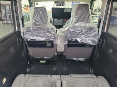 �X�y�[�V�A�@�V�����Îԁ@R5�N11������������ݼޡӰ�����s�\��ϲ���ʲ��د�ނŔR���WLTC22.4km/L��㋉��ڰ��X�ɂ͌y���́�������հ��ׯ��(�����)�⁚�ޭ�پݻ��ڰ���߰ćU���ޯ��Ű����ގ�������ڰ���������ܰ�ײ���ޱ������ڰ����F���˰����۰ٻݼ���ށ�LEDͯ��ײā����ذ&�߯�����������Ĵ��݂Ȃǂ��t���Ă��܂��