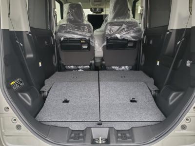 �X�y�[�V�A�@�V�����Îԁ@R5�N11������������ݼޡӰ�����s�\��ϲ���ʲ��د�ނŔR���WLTC22.4km/L��㋉��ڰ��X�ɂ͌y���́�������հ��ׯ��(�����)�⁚�ޭ�پݻ��ڰ���߰ćU���ޯ��Ű����ގ�������ڰ���������ܰ�ײ���ޱ������ڰ����F���˰����۰ٻݼ���ށ�LEDͯ��ײā����ذ&�߯�����������Ĵ��݂Ȃǂ��t���Ă��܂��