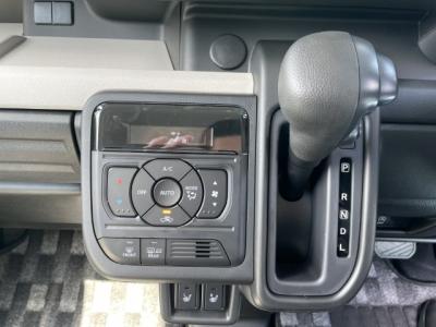 �X�y�[�V�A�@�V�����Îԁ@