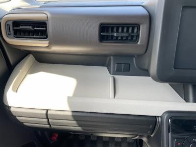 �X�y�[�V�A�@�V�����Îԁ@