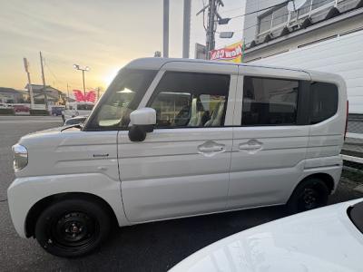 �X�y�[�V�A�@�V�����Îԁ@