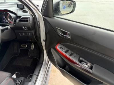 �X�C�t�g�@�V�����Îԁ@3��ڽ�߰͐�p3���ް���ި�����70kg�y�ʉ��1.4L���޴ݼ��140ps������ټ�ĕt6��AT���ڡ��߰ɂ́���p����߰�LEDͯ��ײā�17�����Ё��ޭ����װ����p���޹�ļ�ā����ذ&�߯�����������˰������Ĵ��݁���޷���è��߰�(ڰ�ް��ڰ��ڰ�ް�ٰ��)�ق���߼�݂́�8�������پ��TV���S�����������PKG��ETC�t��!