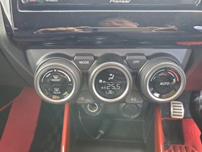 XCtg@VÎԁ@3ڽ߰ܲگނ̐p3ްި70kgyʉ1.4L޴ݼ140ps6ƭق𓋍ڡp߰LEDͯײāޭװp޹ļāذ&߯˰AC17Ђق߼݂́ިڲި(DVDٰĩ)ޯׁETCȂǂtĂ܂!