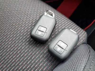 XCtg@VÎԁ@3ڽ߰ܲگނ̐p3ްި70kgyʉ1.4L޴ݼ140ps6ƭق𓋍ڡp߰LEDͯײāޭװp޹ļāذ&߯˰AC17Ђق߼݂́ިڲި(DVDٰĩ)ޯׁETCȂǂtĂ܂!