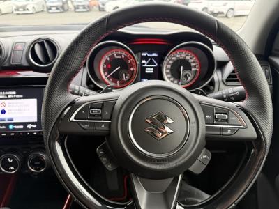 �X�C�t�g�@�V�����Îԁ@3��ڽ�߰͐�p3���ް���ި�����70kg�y�ʉ����1.4L����140ps&����ټ�ĕt6��AT����p����߰�LEDͯ��ײā�17�����Ё��ޭ����װ����p���޹�ļ�ā����ذ&�߯�����������˰������Ĵ��݁���޷���è��߰�(ڰ�ް��ڰ��ڰ�ް�ٰ��)�ق���߼�݂́�8�������پ��TV���S�����������PKG��ETC�Ȃǂ��t���Ă��܂�!