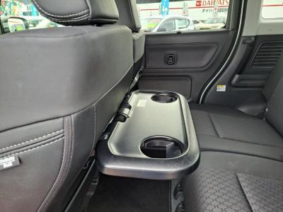 �X�y�[�V�A�@�V�����Îԁ@���i����Ӱ�����s�\��ϲ���ʲ��د�ނŔR���WLTC21.2km/L���ڰ�ް��ڰ����ޯ��Ű�⁚��ގ�������ڰ���ڰ�ް�ٰ��C���̗p�����ق���������ܰ�ײ���ޱ��LEDͯ��ײā����ذ&�߯�����������Ĵ��݁����˰����۰ٻݼ���ށ�15�����Ф�X�ɵ�߼�݂́�8�������پ��TV&�ޯ���ׂ��t���Ă��܂��B