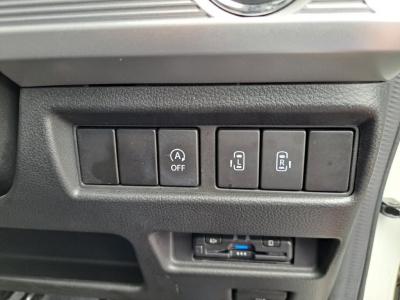 �X�y�[�V�A�@�V�����Îԁ@���i����Ӱ�����s�\��ϲ���ʲ��د�ނŔR���WLTC21.2km/L���ڰ�ް��ڰ����ޯ��Ű�⁚��ގ�������ڰ���ڰ�ް�ٰ��C���̗p�����ق���������ܰ�ײ���ޱ��LEDͯ��ײā����ذ&�߯�����������Ĵ��݁����˰����۰ٻݼ���ށ�15�����Ф�X�ɵ�߼�݂́�8�������پ��TV&�ޯ���ׂ��t���Ă��܂��B