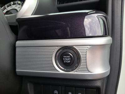 �X�y�[�V�A�@�V�����Îԁ@���i����Ӱ�����s�\��ϲ���ʲ��د�ނŔR���WLTC21.2km/L���ڰ�ް��ڰ����ޯ��Ű�⁚��ގ�������ڰ���ڰ�ް�ٰ��C���̗p�����ق���������ܰ�ײ���ޱ��LEDͯ��ײā����ذ&�߯�����������Ĵ��݁����˰����۰ٻݼ���ށ�15�����Ф�X�ɵ�߼�݂́�8�������پ��TV&�ޯ���ׂ��t���Ă��܂��B