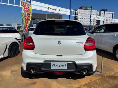 �X�C�t�g�@�V�����Îԁ@3��ڽ�߰�ܲ���گ�ނ̐�p3���ް���ި������70kg�y�ʉ��1.4L���޴ݼ��140ps��6���ƭ�ق𓋍ڡ����p����߰�LEDͯ��ײā��ޭ����װ����p���޹�ļ�ā����ذ&�߯�����������˰������Ĵ��݁���޷���è��߰�(ڰ�ް��ڰ��ڰ�ް�ٰ��)�ق���߼�݂́�WORK�RS17�����Ё��ި���ڲ���ި���ETC�Ȃǂ��t���Ă��܂�!