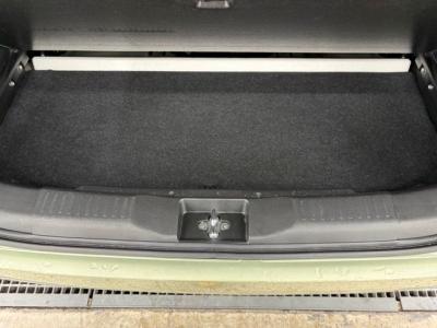 �\���I�@�V�����Îԁ@�ʐ����Ȃ�4WD!�����100kg���y�ʉ����������Ԃ��g��4�C��1.2L�ޭ�ټު�Ĵݼ�݂�CVT�ŔR���22.0km/L������́���ܰ�ײ���ޱ�����ذ&�߯������������ļ��˰����˰���t�ޱ�װ��ESP������h�~�����E�Ɨ��ײ���Լ�Ăق���߼�݂́���ذ��ށ�ETC���t���Ă��܂��