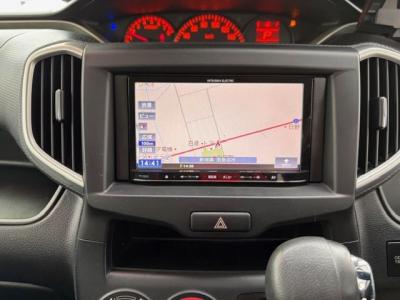 �\���I�@�V�����Îԁ@�ʐ����Ȃ�4WD!�����100kg���y�ʉ����������Ԃ��g��4�C��1.2L�ޭ�ټު�Ĵݼ�݂�CVT�ŔR���22.0km/L������́���ܰ�ײ���ޱ�����ذ&�߯������������ļ��˰����˰���t�ޱ�װ��ESP������h�~�����E�Ɨ��ײ���Լ�Ăق���߼�݂́���ذ��ށ�ETC���t���Ă��܂��