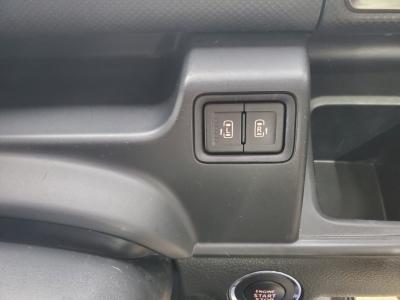 �\���I�o���f�B�b�h�@�V�����Îԁ@��۽��ق̍ŏ㋉���قœ��ʎd�l�ԡϲ���ʲ��د�ނɱ����STOP&CVT�ŔR���27.8km/L����ʑ����Ł�ڻް&�����޺��޼��&F���˰����������ܰ�ײ���ޱ�ق����ޭ�ٶ����ڰ���߰ā�LEDͯ��ײā�15�����Ё��ɲ��t���AC�����ذ&�߯�����čX�ɵ�߼�݂́�8�������پ��TV���ޯ���ׁ�ETC�t��!