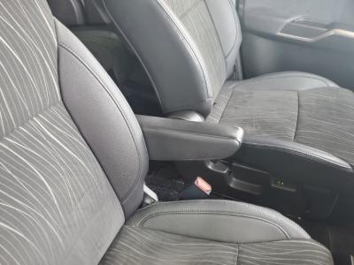 �\���I�o���f�B�b�h�@�V�����Îԁ@��۽��ق̍ŏ㋉���قœ��ʎd�l�ԡϲ���ʲ��د�ނɱ����STOP&CVT�ŔR���27.8km/L����ʑ����Ł�ڻް&�����޺��޼��&F���˰����������ܰ�ײ���ޱ�ق����ޭ�ٶ����ڰ���߰ā�LEDͯ��ײā�15�����Ё��ɲ��t���AC�����ذ&�߯�����čX�ɵ�߼�݂́�8�������پ��TV���ޯ���ׁ�ETC�t��!