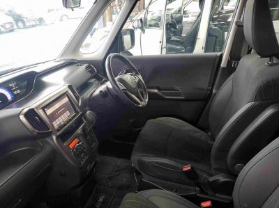 �\���I�o���f�B�b�h�@�V�����Îԁ@��۽��ق̍ŏ㋉���قœ��ʎd�l�ԡϲ���ʲ��د�ނɱ����STOP&CVT�ŔR���27.8km/L����ʑ����Ł�ڻް&�����޺��޼��&F���˰����������ܰ�ײ���ޱ�ق����ޭ�ٶ����ڰ���߰ā�LEDͯ��ײā�15�����Ё��ɲ��t���AC�����ذ&�߯�����čX�ɵ�߼�݂́�8�������پ��TV���ޯ���ׁ�ETC�t��!