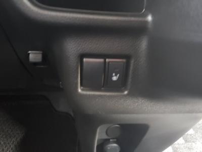 �X�y�[�V�A�@�V�����Îԁ@���i����Ӱ�����s�\��ϲ���ʲ��د�ނŔR���WLTC21.2km/L����ޭ�پݻڰ�ް��ڰ����ޯ��Ű��y���́���ގ�������ڰ����̗p����د���ȶ���GS�ɂ́���ܰ�ײ���ޱ��LEDͯ��ײā����ذ&�߯�����������Ĵ��݁����˰����۰ٻݼ���ޤ�X�ɵ�߼��́���ذ����پ��TV���t���Ă��܂��B