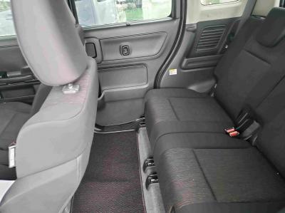 �X�y�[�V�A�@�V�����Îԁ@���i����Ӱ�����s�\��ϲ���ʲ��د�ނŔR���WLTC21.2km/L����ޭ�پݻڰ�ް��ڰ����ޯ��Ű��y���́���ގ�������ڰ����̗p����د���ȶ���GS�ɂ́���ܰ�ײ���ޱ��LEDͯ��ײā����ذ&�߯�����������Ĵ��݁����˰����۰ٻݼ���ޤ�X�ɵ�߼��́���ذ����پ��TV���t���Ă��܂��B