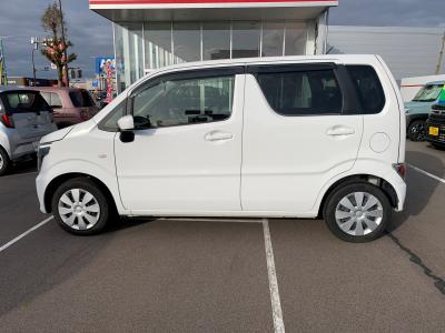 ���S���q�@�V�����Îԁ@6��ڌ��sܺ��R��R���JC08Ӱ��26.8�q/L�IR2�N����FA�ɂ�����޷���è��߰Ă��ݒ肳�ꁚ�ޭ�پݻ���ڰ�����ގ���ڰ���߰ā����߰�ݸ޿Ű�Ȃǂ��t���ق�����ڽ��ESP������h�~���d���i�[���ޱ�װ����ײ�޼���׽��ͯ��ײ����ײ�ް�ق���߼�݂́���ذ��ށ��ޯ���ׂȂǂ��t���Ă��܂�����s���Ȃ�25000km!