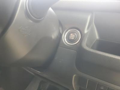 ���S���q�@�V�����Îԁ@�󏭂�5���ƭ��!H4�N8����ϲŰ��ݼނ������ĸ��ق�����߰�޻޲݂��ƭ��١�R���WLTC24.8km/L!�����́���޷���è��߰�(ڰ�ް��ڰ����ގ�������ڰ���ޯ��Ű)�����ذ&�߯�����������AC�����˰�����d���i�[�ޱ�װ�Ȃǂ��t���Ă��܂�!