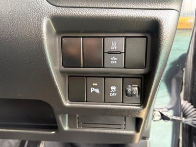 ���S���q�@�V�����Îԁ@H4�N8����ϲŰ��ݼނ������ĸ��ق�����߰�޻޲݂��ƭ��١�R���WLTC23.0km/L!�����́���޷���è��߰�(ڰ�ް��ڰ����ގ�������ڰ���ޯ��Ű)�����ذ&�߯�����������AC�����ļ��˰����˰���t�d���i�[�ޱ�װ�ق���߼�݂́���ذ���1���TV&�ޯ���ׁ�ETC�����ں���t���Ă��܂�!