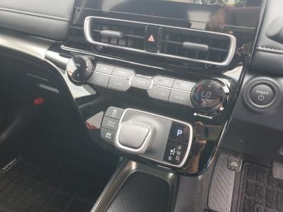 �A�N�A�@�V�����Îԁ@R3�N7������������ݼޡ�R���WLTC33.6km/L��ŏ㋉��ڰ��Z�V��256.5���~�ɂ́�������è�ݽ(����َx��ڰ�ް�ٰ�ޥC�Ű)��LEDͯ��ײā����ذ&�߯�����ā��ɲ��t���AC��10.5�����ށ������360����ׁ��v������ف�15�����Ђق���߼�݂́��پ��TV��ETC�t��!