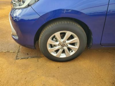 �A�N�A�@�V�����Îԁ@R3�N7������������ݼޡ�R���WLTC33.6km/L��ŏ㋉��ڰ��Z�V��256.5���~�ɂ́�������è�ݽ(����َx��ڰ�ް�ٰ�ޥC�Ű)��LEDͯ��ײā����ذ&�߯�����ā��ɲ��t���AC��10.5�����ށ������360����ׁ��v������ف�15�����Ђق���߼�݂́��پ��TV��ETC�t��!