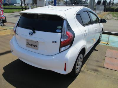 �A�N�A�@�V�����Îԁ@�l�C��ʲ��د�޺��߸Ĥ�R���34.4km/L!H29�N6����2�x�ڂ�ϲŰ��ݼނ���������̪���ð����߂���ݼޡ�����̫Ұ��ݕt����Ұ���ɂȂ�܂���������́���Ĵ��݁���ײ�޼���׽����ڽ�ق���߼�݂́���ذ��ނ��t���Ă��܂�!