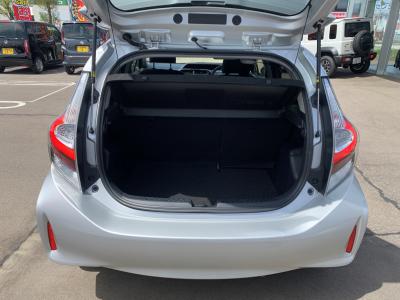 �A�N�A�@�V�����Îԁ@�l�C��ʲ��د�޺��߸Ĥ�R���34.4km/L!H29�N6����2�x�ڂ�ϲŰ��ݼނ���������̪���ð����߂���ݼޡ�����̫Ұ��ݕt����Ұ���ɂȂ�܂���������́���Ĵ��݁���ײ�޼���׽����ڽ�ق���߼�݂́�������è�ݽ(ڰ�ް��ڰ�)��CD�����ں���t���Ă��܂�!