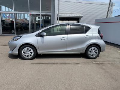 �A�N�A�@�V�����Îԁ@�l�C��ʲ��د�޺��߸Ĥ�R���34.4km/L!H29�N6����2�x�ڂ�ϲŰ��ݼނ���������̪���ð����߂���ݼޡ�����̫Ұ��ݕt����Ұ���ɂȂ�܂���������́���Ĵ��݁���ײ�޼���׽����ڽ�ق���߼�݂́�������è�ݽ(ڰ�ް��ڰ�)��CD�����ں���t���Ă��܂�!