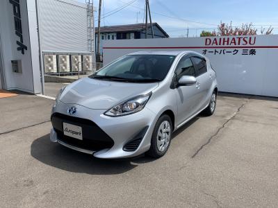 �A�N�A�@�V�����Îԁ@�l�C��ʲ��د�޺��߸Ĥ�R���34.4km/L!H29�N6����2�x�ڂ�ϲŰ��ݼނ���������̪���ð����߂���ݼޡ�����̫Ұ��ݕt����Ұ���ɂȂ�܂���������́���Ĵ��݁���ײ�޼���׽����ڽ�ق���߼�݂́�������è�ݽ(ڰ�ް��ڰ�)��CD�����ں���t���Ă��܂�!