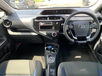 �A�N�A�@�V�����Îԁ@�l�C��ʲ��د�޺��߸Ĥ�R���34.4km/L!H29�N6����2�x�ڂ�ϲŰ��ݼނ���������̪���ð����߂���ݼޡ�����̫Ұ��ݕt����Ұ���ɂȂ�܂���������́���Ĵ��݁���ײ�޼���׽����ڽ�ق���߼�݂́�������è�ݽ(ڰ�ް��ڰ�)��CD�����ں���t���Ă��܂�!