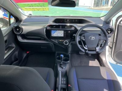 �A�N�A�@�V�����Îԁ@�l�C��ʲ��د�޺��߸Ĥ�R���34.4km/L!H29�N6����2�x�ڂ�ϲŰ��ݼނ���������̪���ð����߂���ݼޡ�����̫Ұ��ݕt����Ұ���ɂȂ�܂���������́���Ĵ��݁���ײ�޼���׽����ڽ�ق���߼�݂́�������è�ݽ(ڰ�ް��ڰ�)����ذ���&�ޯ���ׁ�ETC���t���Ă��܂�!