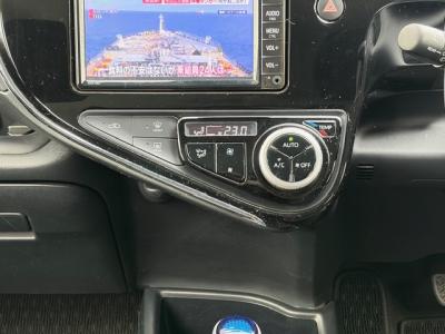 �A�N�A�@�V�����Îԁ@�l�C��ʲ��د�޺��߸Ĥ�R���34.4km/L!H29�N6����2�x�ڂ�ϲŰ��ݼނ���������̪���ð����߂���ݼޡ�����̫Ұ��ݕt����Ұ���ɂȂ�܂���������́���Ĵ��݁���ײ�޼���׽����ڽ�ق���߼�݂́�������è�ݽ(ڰ�ް��ڰ�)����ذ���1���TV�������ިPKG(�ޯ���ץ����ٽ��)��ETC���t���Ă��܂�!