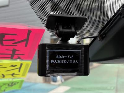 �A�N�A�@�V�����Îԁ@�l�C��ʲ��د�޺��߸Ĥ�R���34.4km/L!H29�N6����2�x�ڂ�ϲŰ��ݼނ���������̪���ð����߂���ݼޡ�����̫Ұ��ݕt����Ұ���ɂȂ�܂���������́���Ĵ��݁���ײ�޼���׽����ڽ�ق���߼�݂́�������è�ݽ(ڰ�ް��ڰ�)����ذ���1���TV�������ިPKG(�ޯ���ץ����ٽ��)��ETC���t���Ă��܂�!