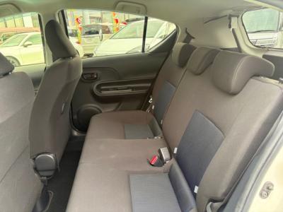 �A�N�A�@�V�����Îԁ@�l�C��ʲ��د�޺��߸Ĥ�R���34.4km/L!H29�N6����2�x�ڂ�ϲŰ��ݼނ���������̪���ð����߂���ݼޡ�����̫Ұ��ݕt����Ұ���ɂȂ�܂���������́���Ĵ��݁���ײ�޼���׽����ڽ�ق���߼�݂́�������è�ݽ(ڰ�ް��ڰ�)����ذ���1���TV&�ޯ���ׁ�ETC���t���Ă��܂�!