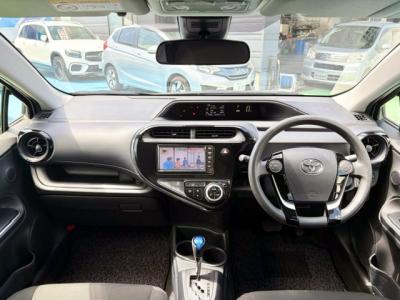 �A�N�A�@�V�����Îԁ@�l�C��ʲ��د�޺��߸Ĥ�R���WLTC27.2km/L!H29�N6����2�x�ڂ�ϲŰ��ݼނ���������̪���ð����߂���ݼޡ�����̫Ұ��ݕt����Ұ���ɂȂ�܂���������́���Ĵ��݁���ײ�޼���׽����ڽ�ق���߼�݂́�������è�ݽ(ڰ�ް��ڰ�)����ذ���1���TV&�ޯ���ׁ�ETC���t���Ă��܂�!