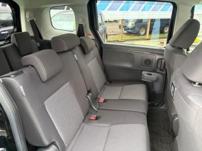 �V�G���^�@�V�����Îԁ@R4�N8������������ݼޡ7�l�����߸ġ�����STOP�t1.5L�ݼ�݂�CVT�ŔR���WLTC18.3km/L!�㋉��ڰ�ނ�G�Ł�������è�ݽ(ڰ�ް��ڰ��ڰ�ް�ٰ��)��������ܰ�ײ���ޱ�����ذ&�߯������������AC��8�����ށ��ޯ���ׂق���߼�݂́��پ��TV��ETC�Ȃǂ��t���Ă��܂�!