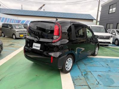 �V�G���^�@�V�����Îԁ@R4�N8������������ݼޡ7�l�����߸ġ�����STOP�t1.5L�ݼ�݂�CVT�ŔR���WLTC18.3km/L!�㋉��ڰ�ނ�G�Ł�������è�ݽ(ڰ�ް��ڰ��ڰ�ް�ٰ��)��������ܰ�ײ���ޱ�����ذ&�߯������������AC��8�����ށ��ޯ���ׂق���߼�݂́��پ��TV��ETC�Ȃǂ��t���Ă��܂�!